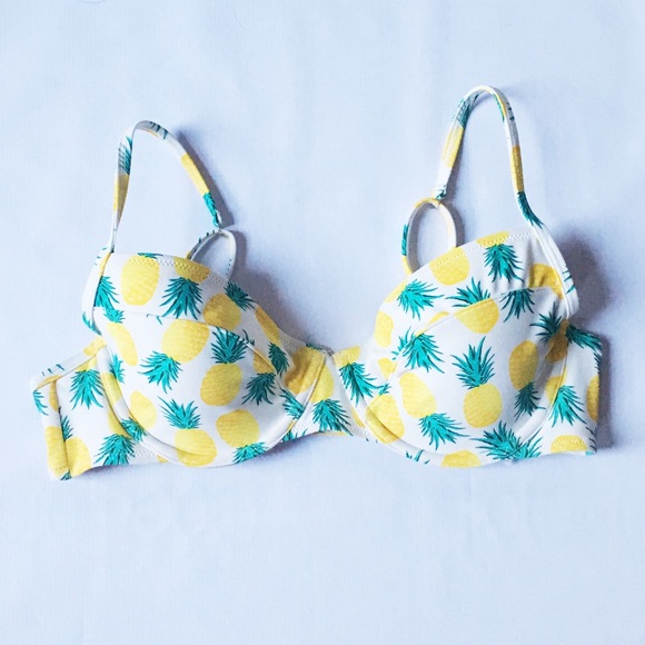 old navy pineapple swimsuit